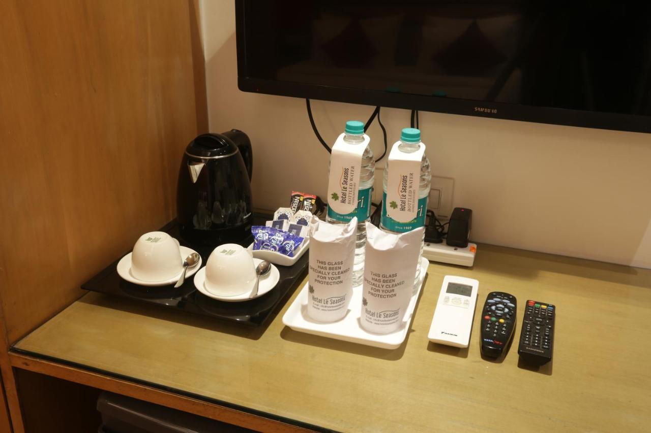 Airport Hotel Le Seasons New Delhi Luaran gambar