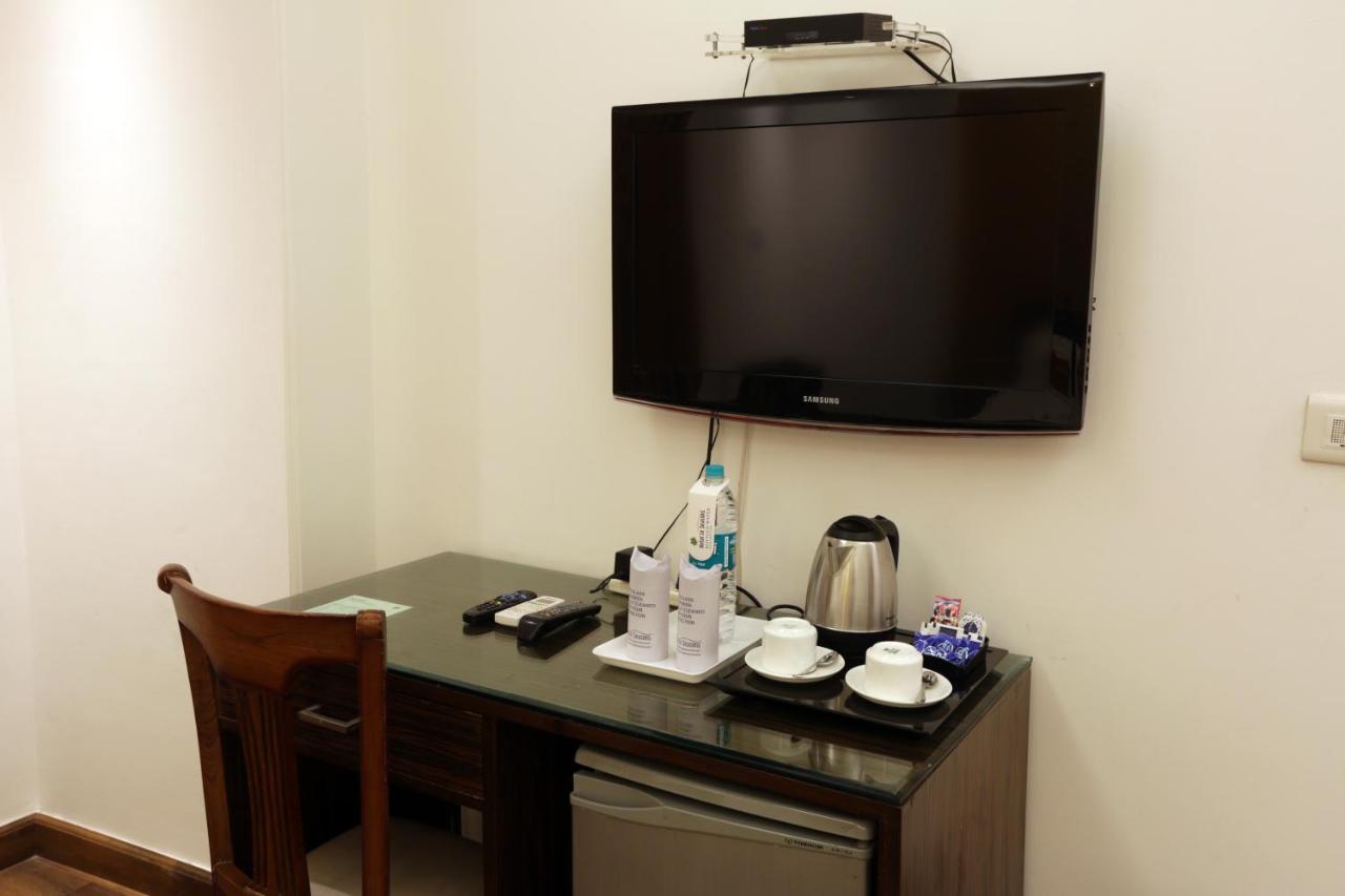 Airport Hotel Le Seasons New Delhi Luaran gambar